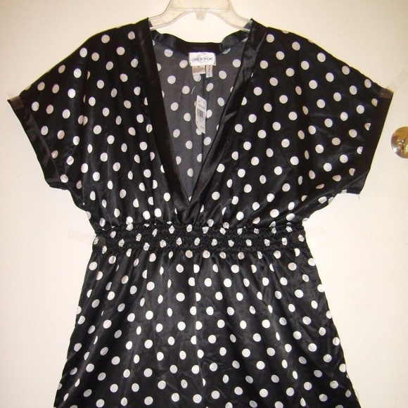 Cute Black White Polka Dot Silky Look Feel Top